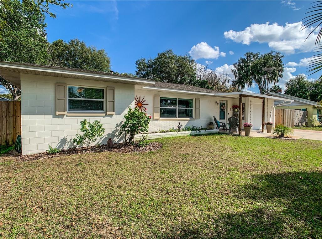 182 N Sunset Dr., Mount Dora, FL 32757