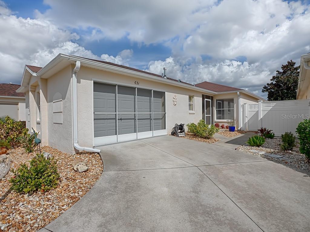 631 Concord Ct., The Villages, FL 32162