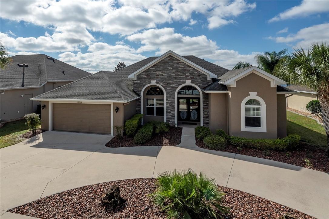 8084 Bridgeport Bay Cir., Mount Dora, FL 32757