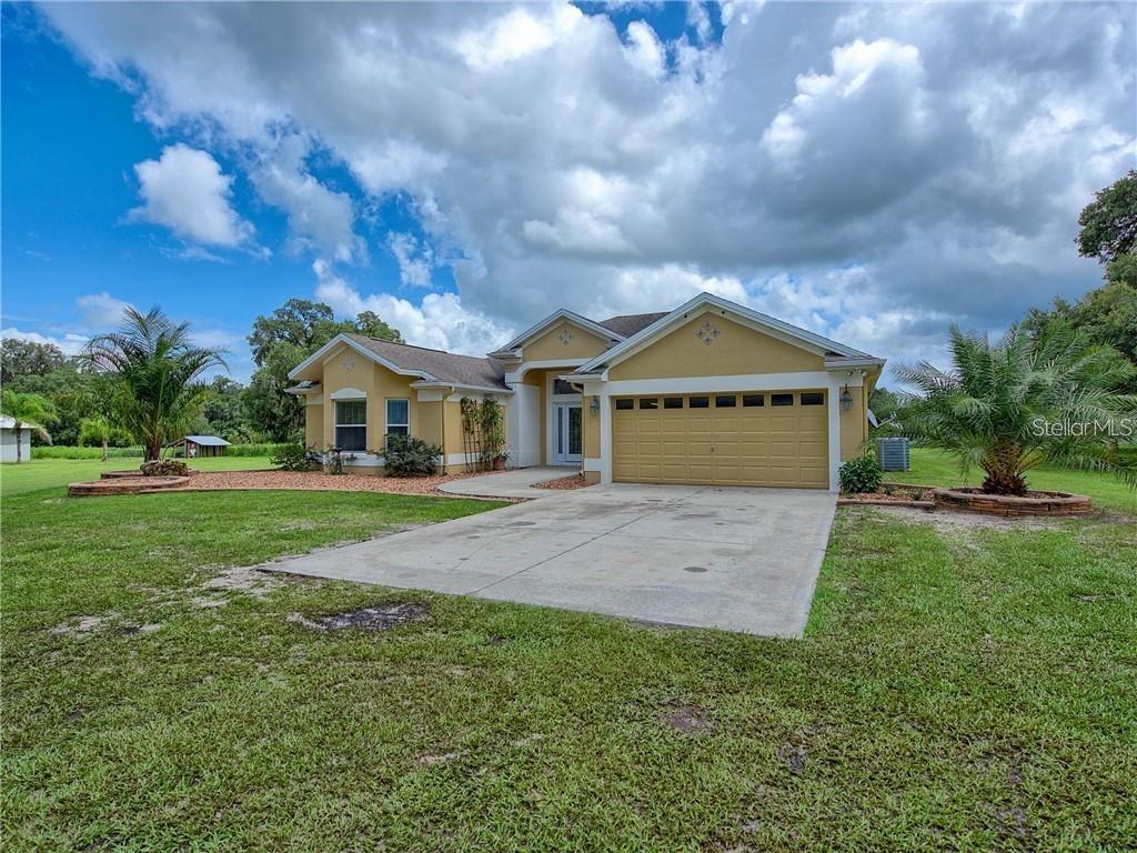 11119 NW 20th Dr., Oxford, FL 34484