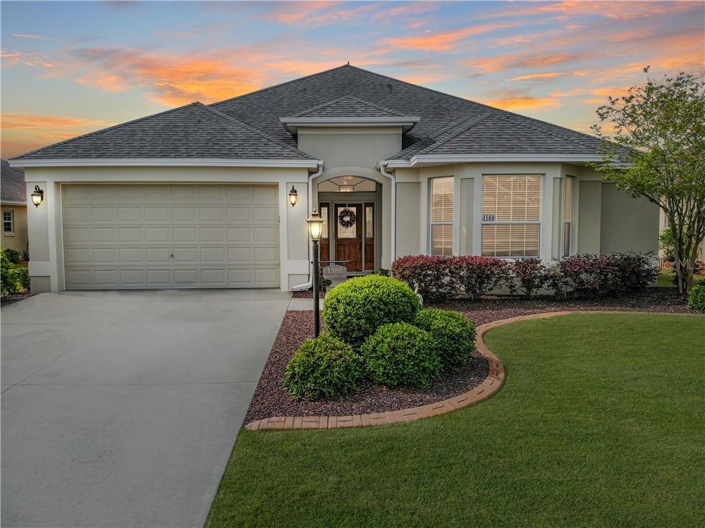 1588 Gullberry Pl., The Villages, FL 32163