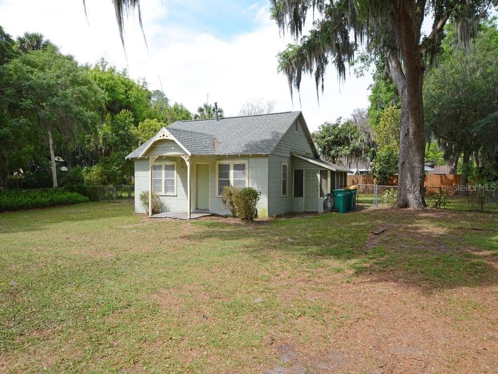 521 Michigan St., Mount Dora, FL 32757