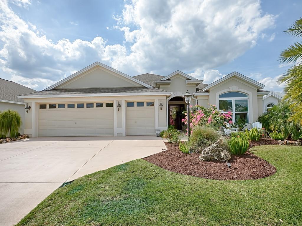 1122 Pickering Path, The Villages, FL 32163