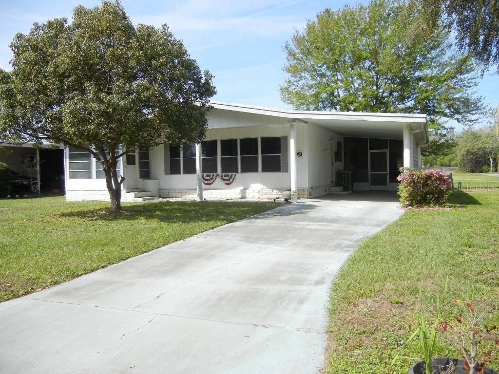 1051 Capella Dr., Tavares, FL 32778