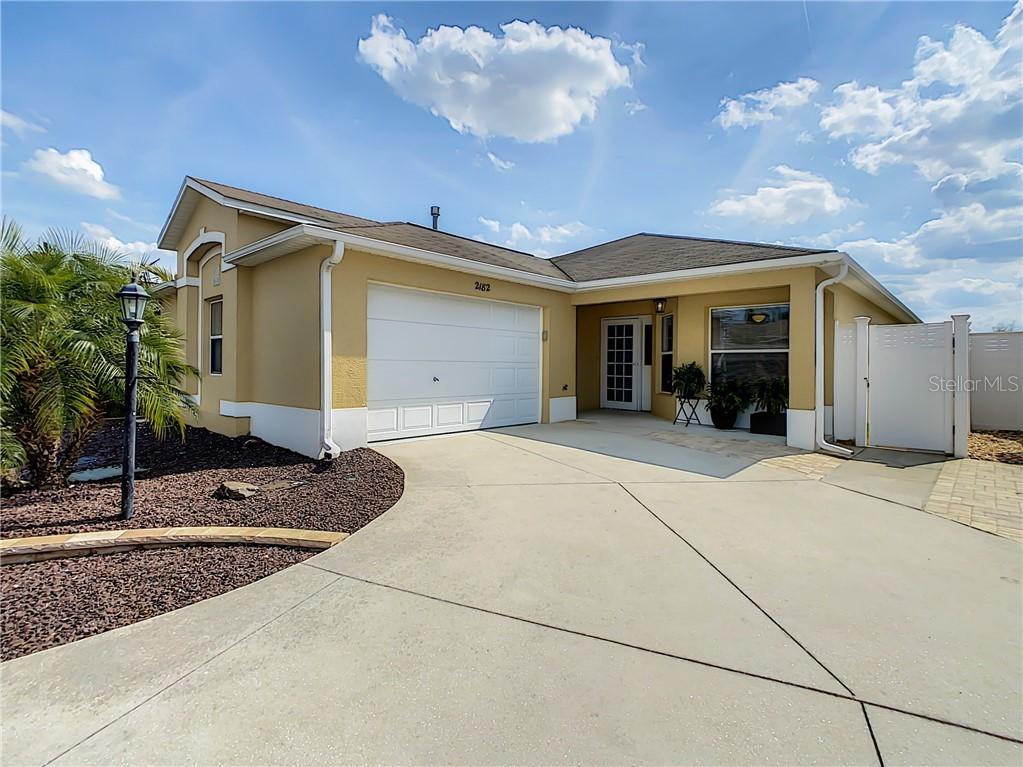 2182 Cherry Vale Pl., The Villages, FL 32162