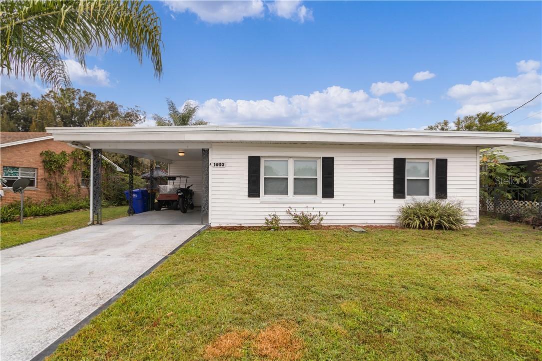 1003 Dora Ave., Tavares, FL 32778