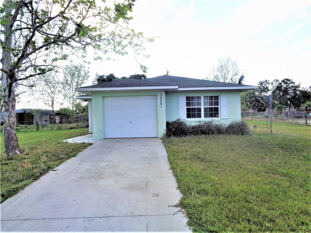 39751 Windward Ave., Eustis, FL 32736