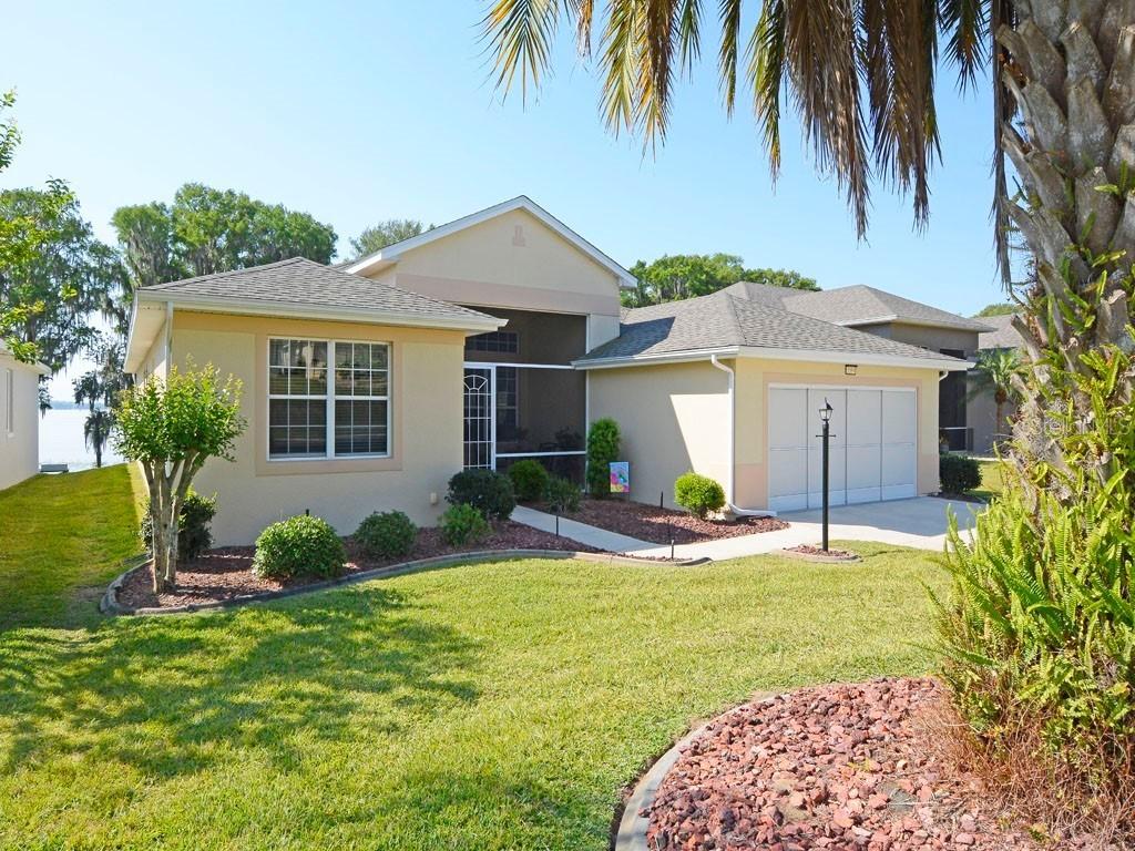5559 Bounty Cir., Tavares, FL 32778