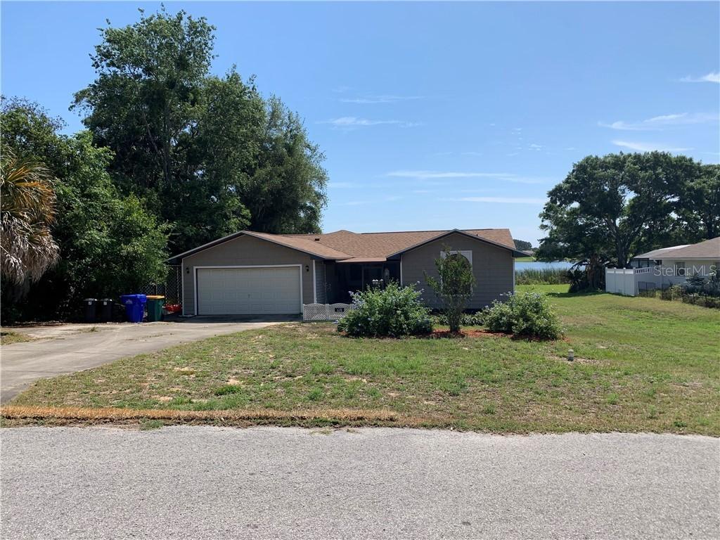 628 Virginia Ave., Tavares, FL 32778