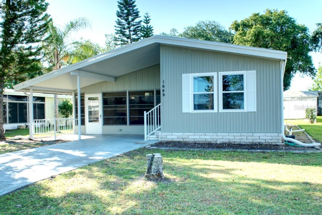 1668 Elkhart Cir., Tavares, FL 32778