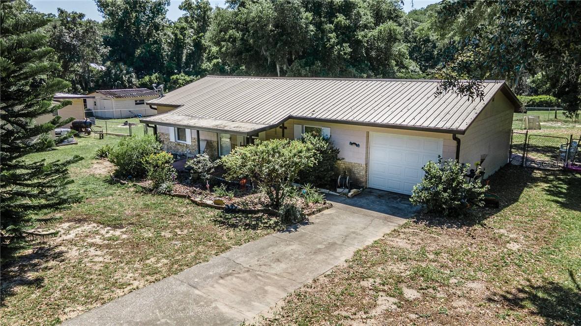 30901 Sealine Dr., Leesburg, FL 34748