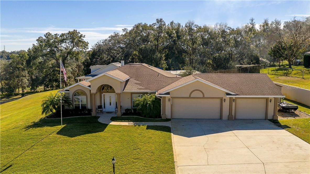 35325 Highland Dr., Eustis, FL 32736