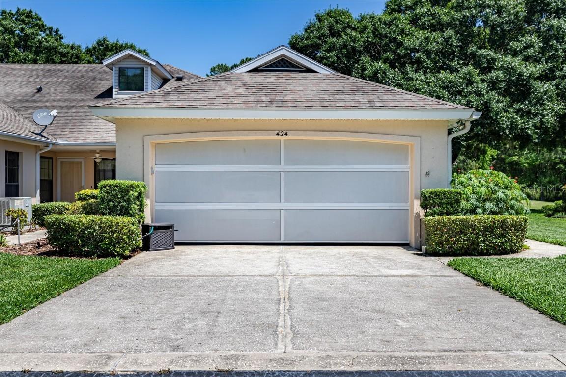 424 Baytree Blvd., Tavares, FL 32778