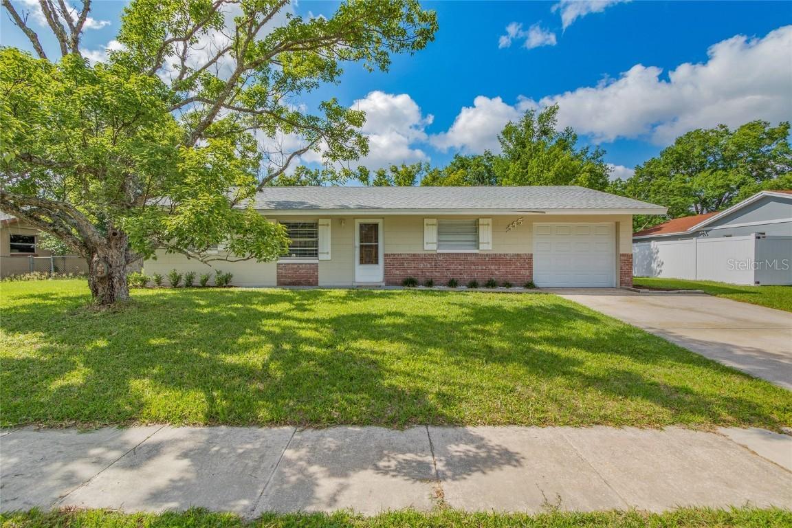 445 Longwood Cir., Longwood, FL 32750