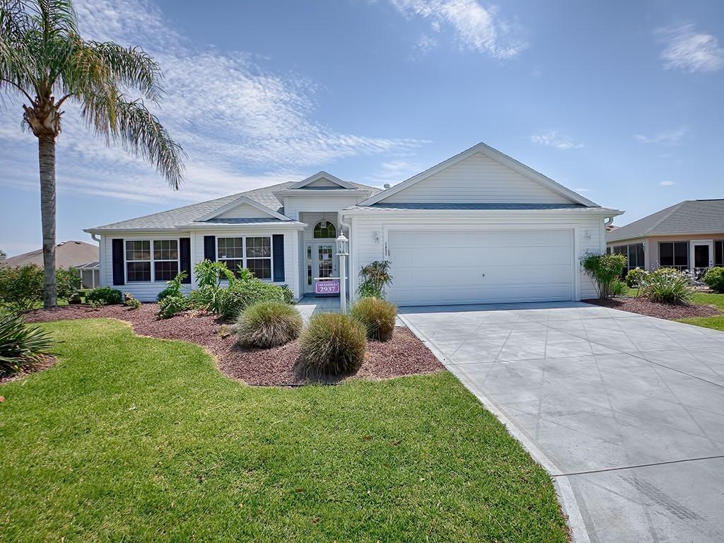 2937 Churchill Downs, The Villages, FL 32162