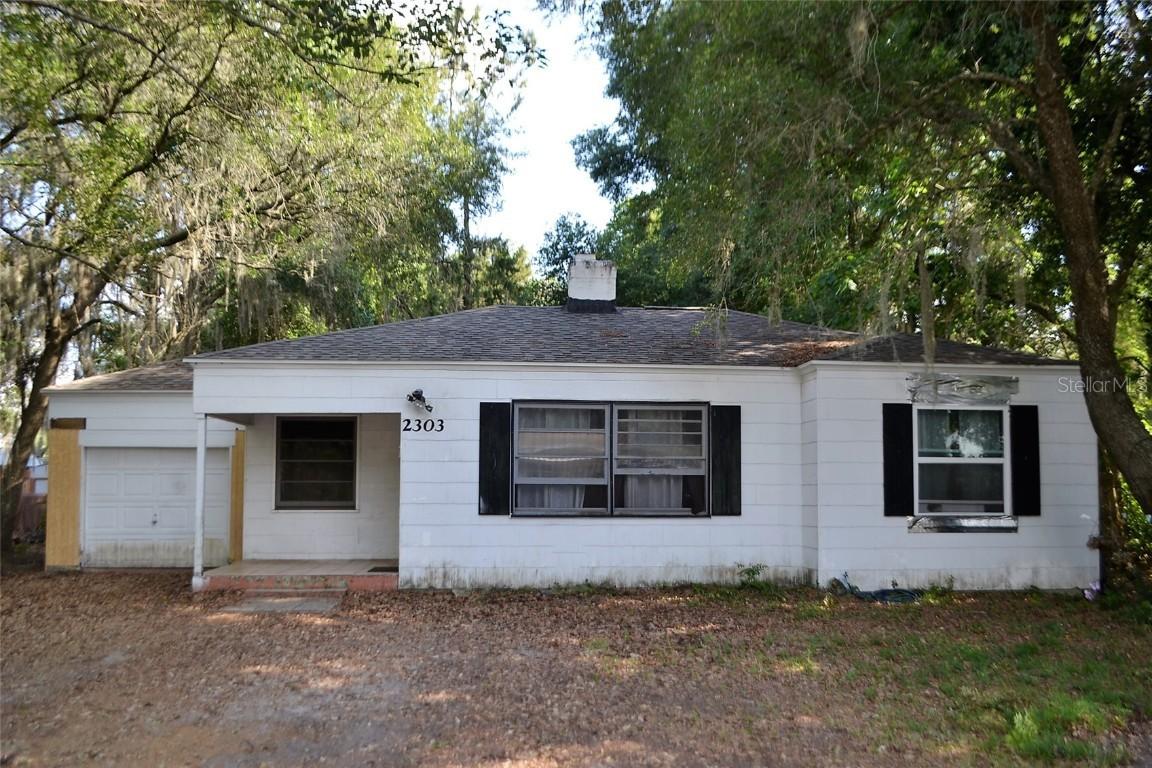 2303 Butler St., Leesburg, FL 34748