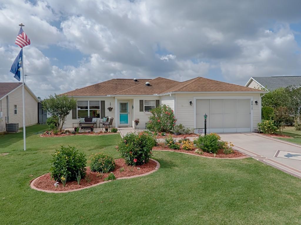 2617 English Ivy Cir., The Villages, FL 32162