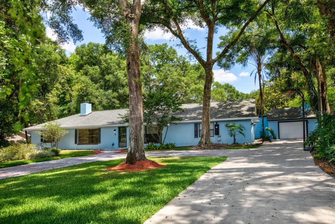 30838 Prestwick Ave., Sorrento, FL 32776