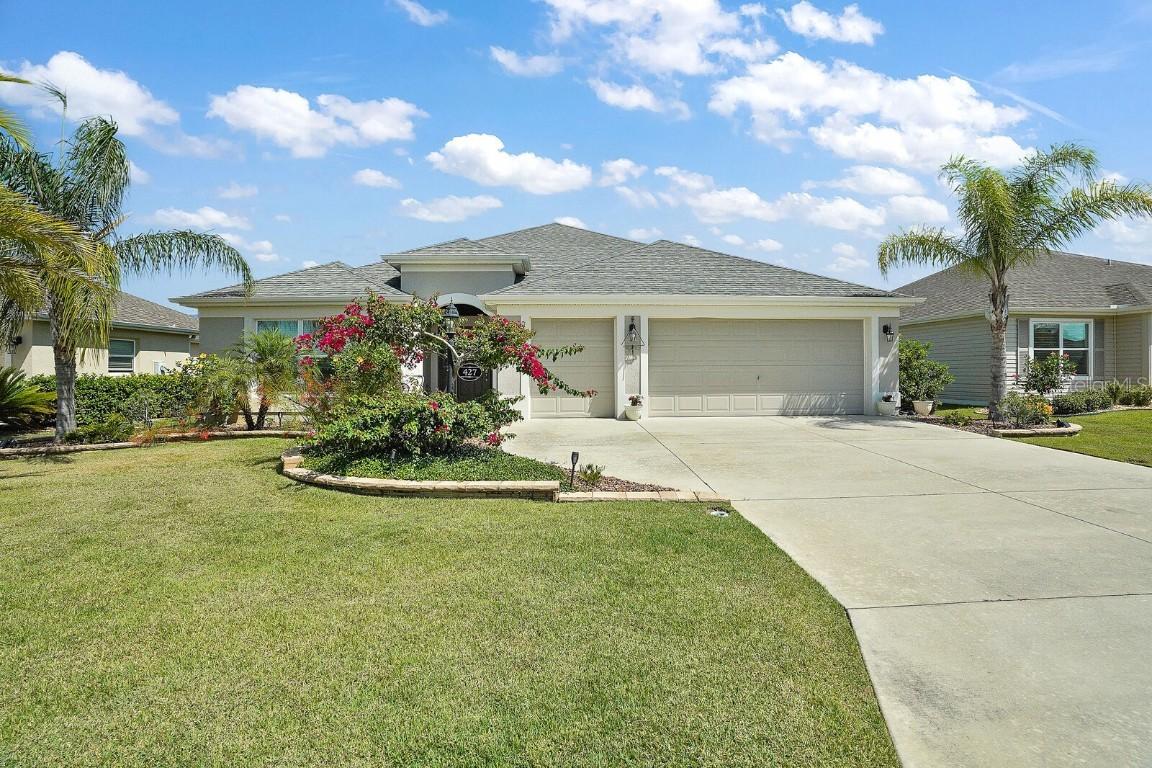 427 Ink Spot Way, The Villages, FL 32163