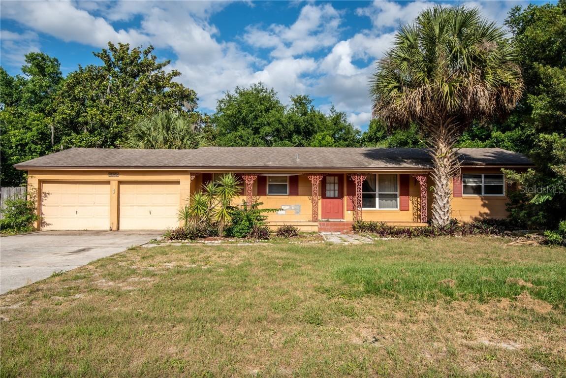 31748 Blanton Ln., Tavares, FL 32778