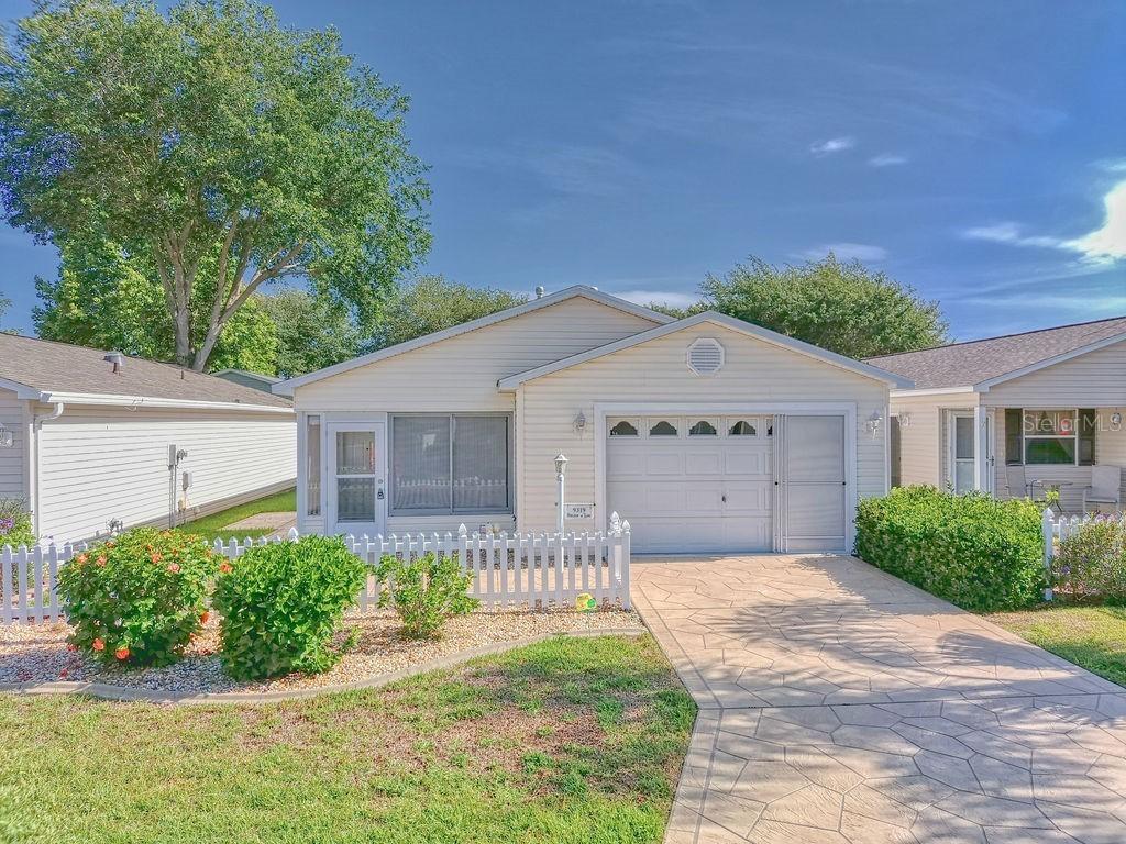 9319 SE 172nd Wayside Pl., The Villages, FL 32162