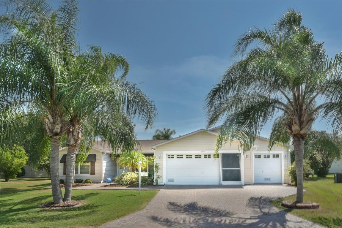 315 Shiloh Ct., The Villages, FL 32162