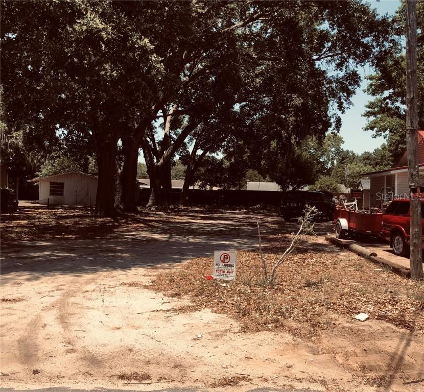 Fern Ave., Tavares, FL 32778