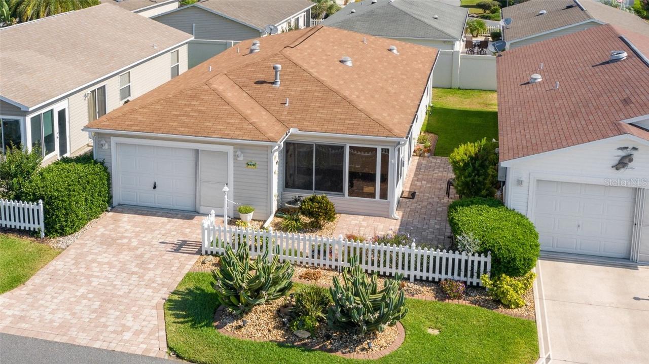 2375 Baton Pl., The Villages, FL 32162