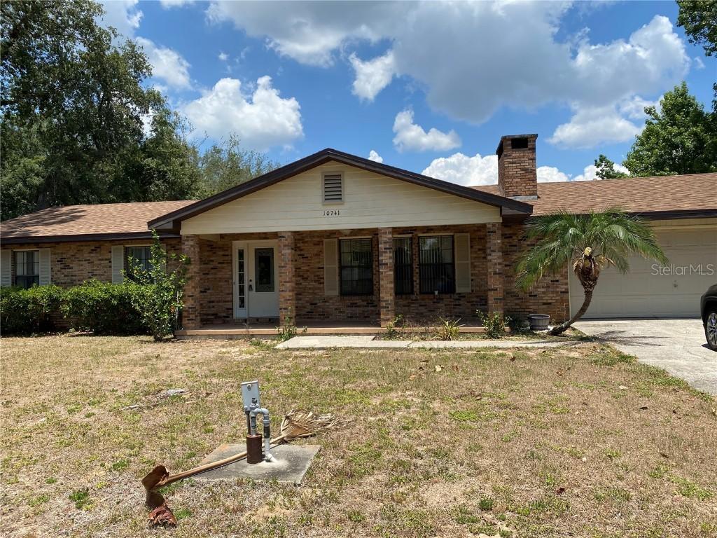 10741 Claire Dr., Leesburg, FL 34788