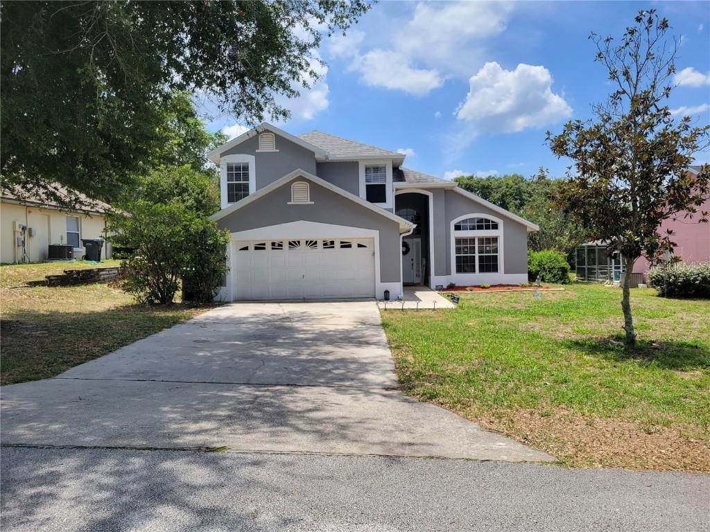 332 Montana Ave., Davenport, FL 33897