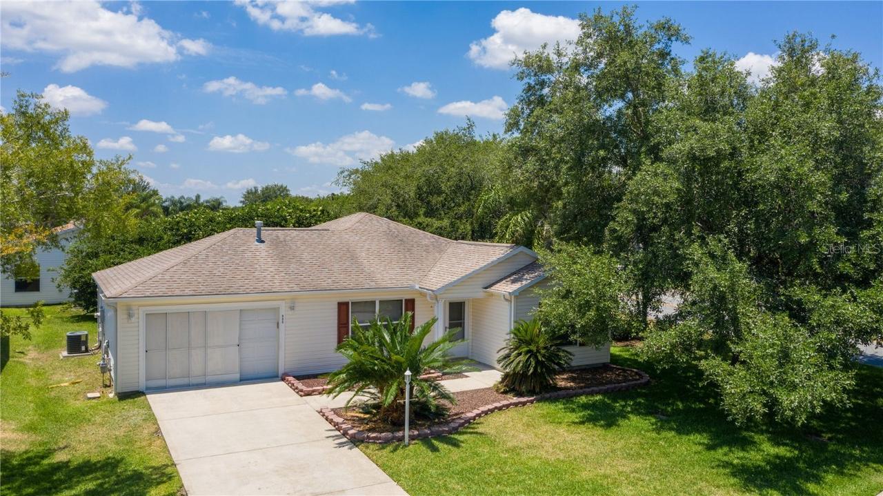 860 Ladson Loop, The Villages, FL 32162