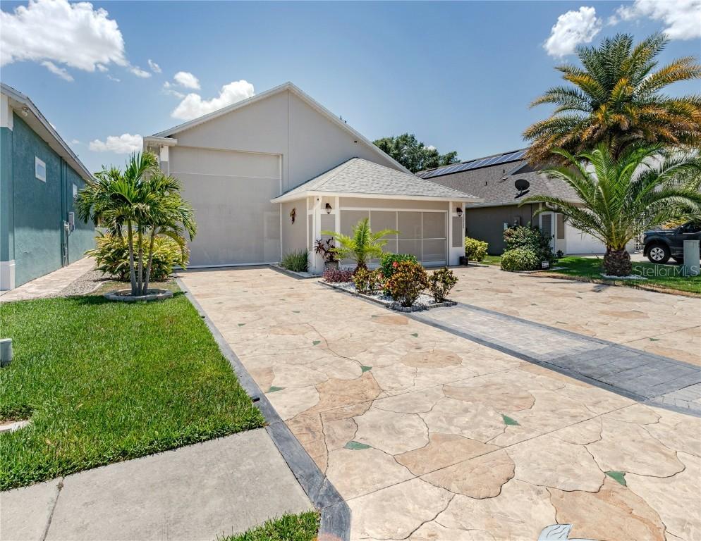 16424 Citrus Pkwy, Clermont, FL 34714
