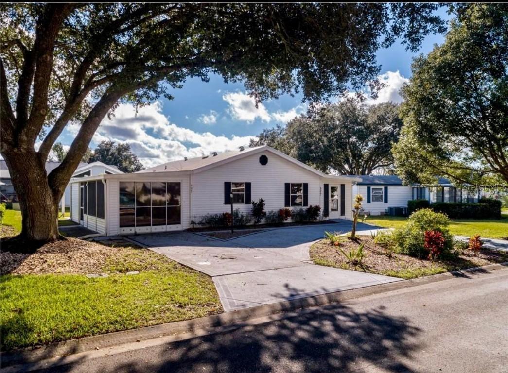 507 Saint Andrews Blvd., The Villages, FL 32159