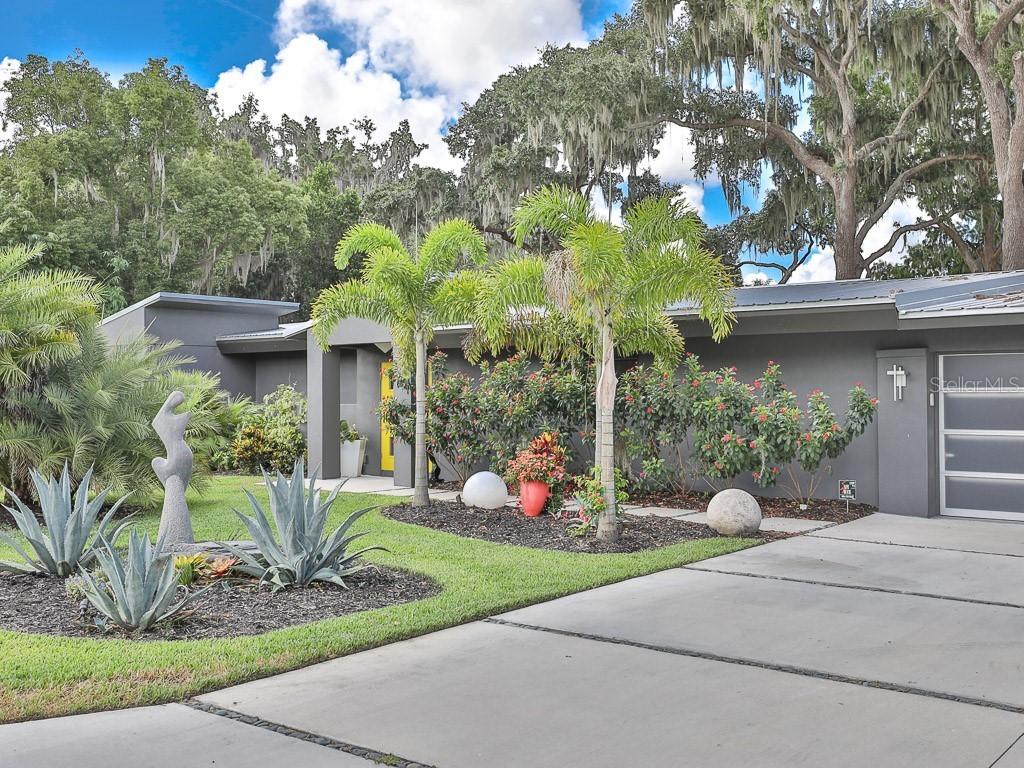 230 Temple Cir., Eustis, FL 32726