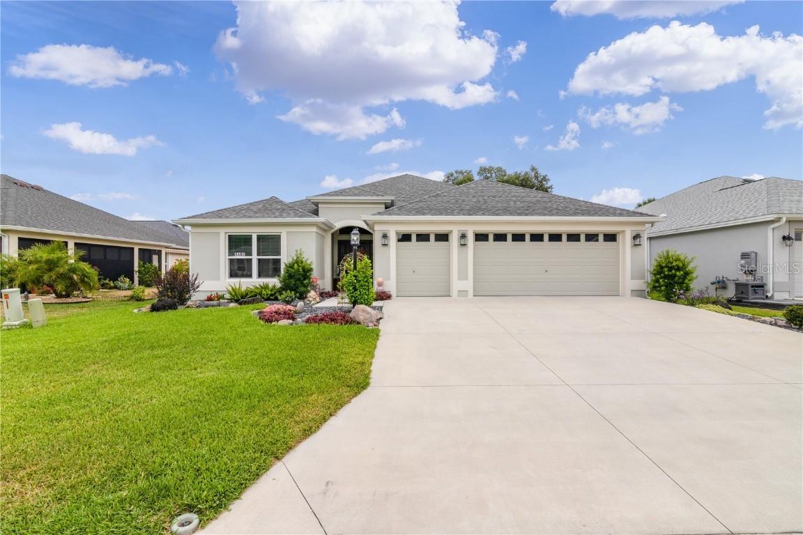 5682 Botner Dr., The Villages, FL 32163