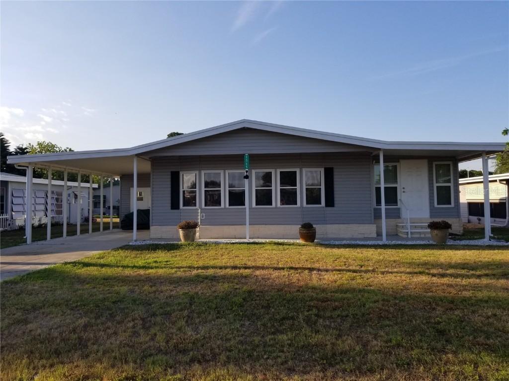 1565 Apache Cir., Tavares, FL 32778