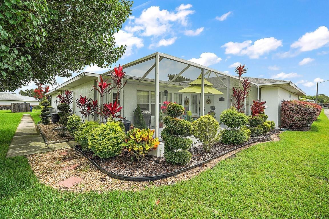 1105 Hazelnut Dr., Leesburg, FL 34748