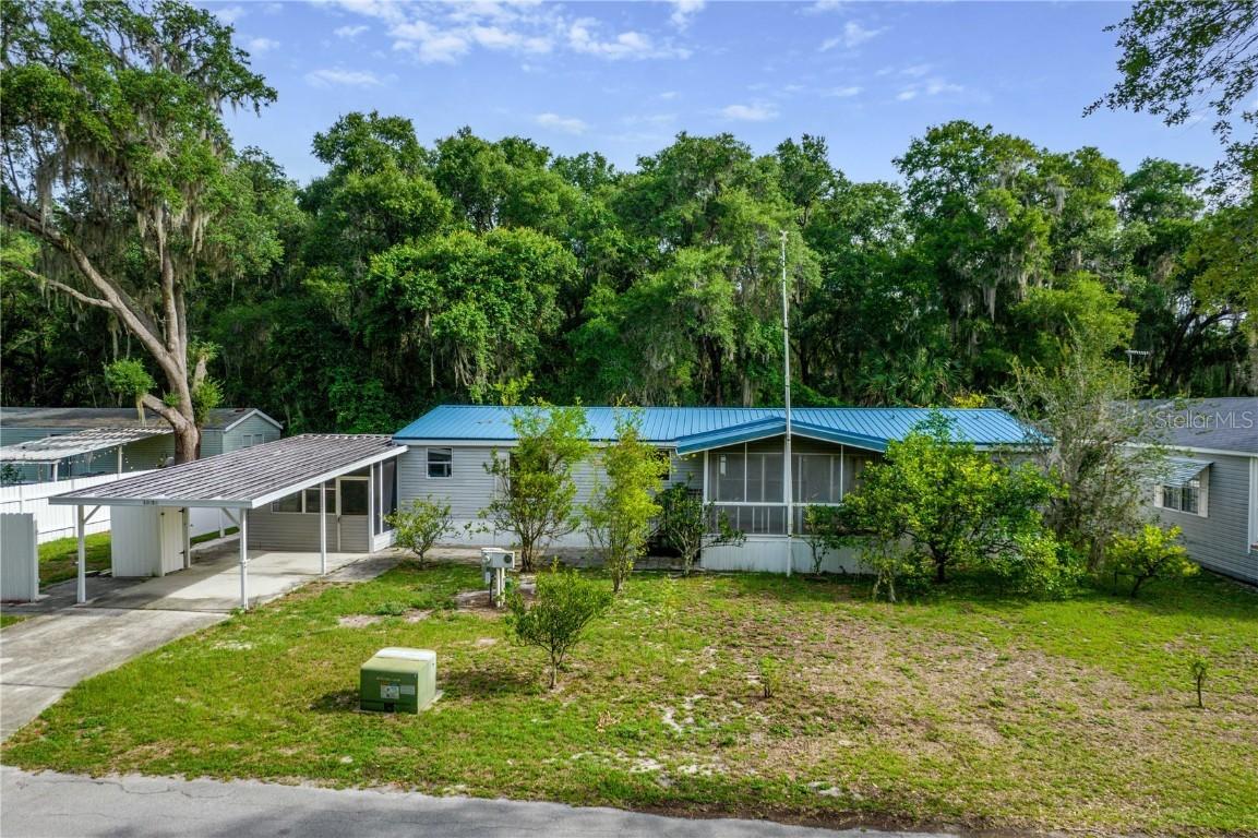 10419 Watts Ave., Leesburg, FL 34788