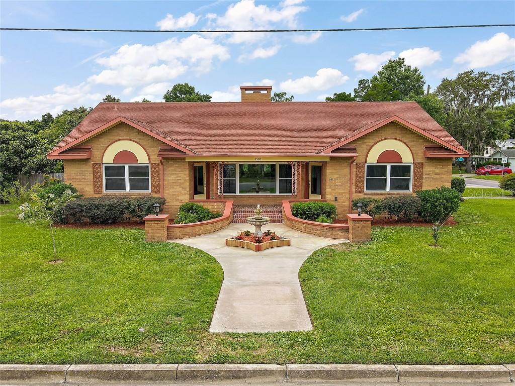 1500 S Center St., Eustis, FL 32726
