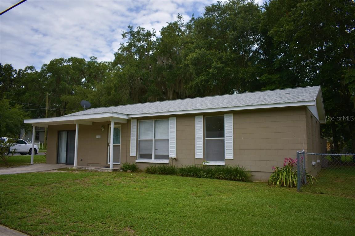 1111 Flamingo Dr., Leesburg, FL 34748