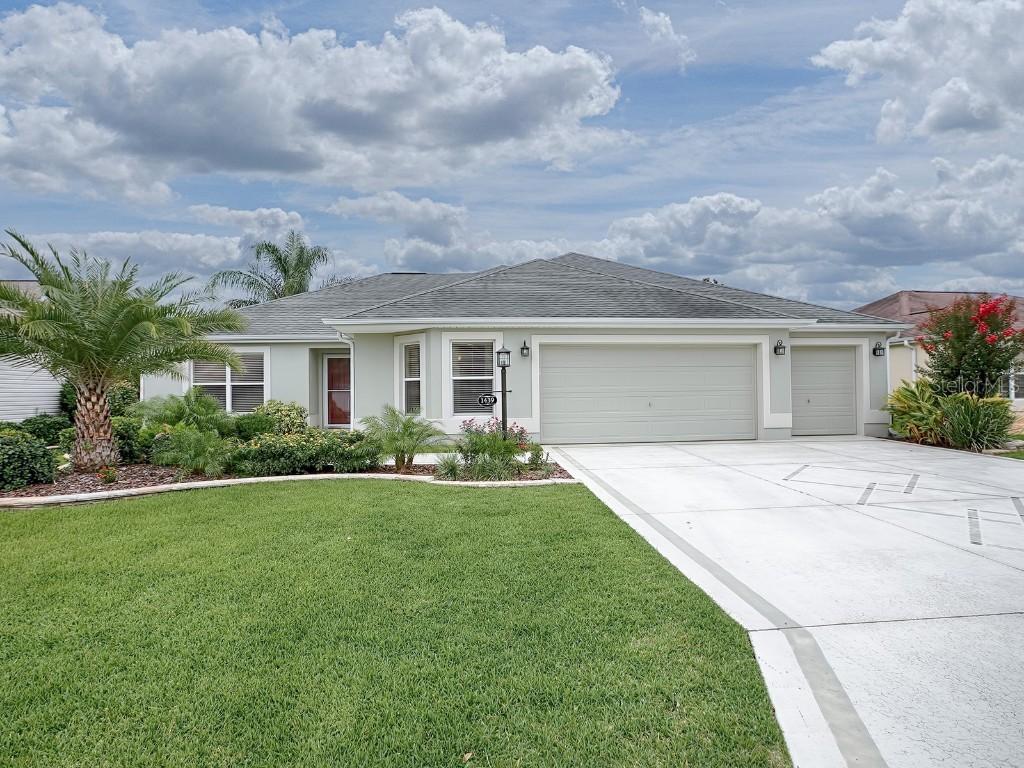 1439 Arbor Tr., The Villages, FL 32162