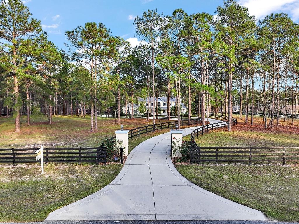 35324 Pinegate Tr., Eustis, FL 32736