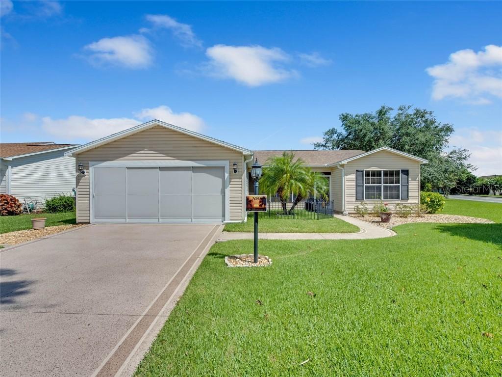 2001 Cipriano Pl., The Villages, FL 32159