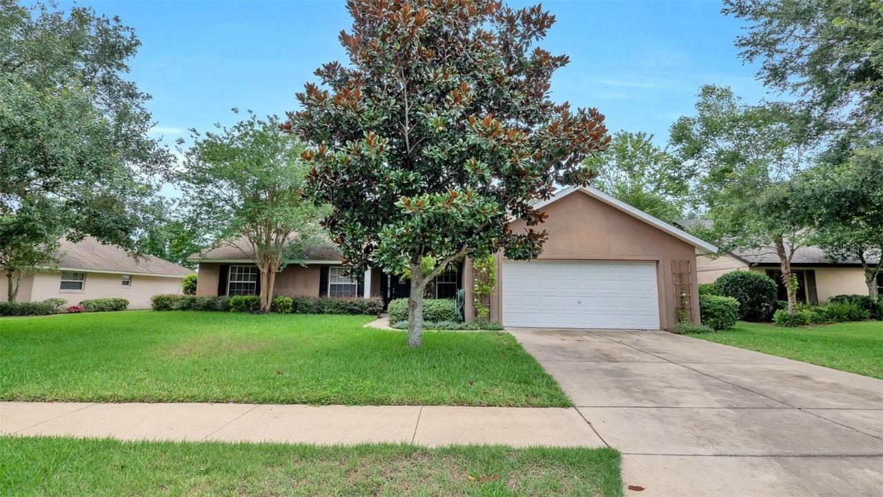 4710 Marsh Harbor Dr., Tavares, FL 32778
