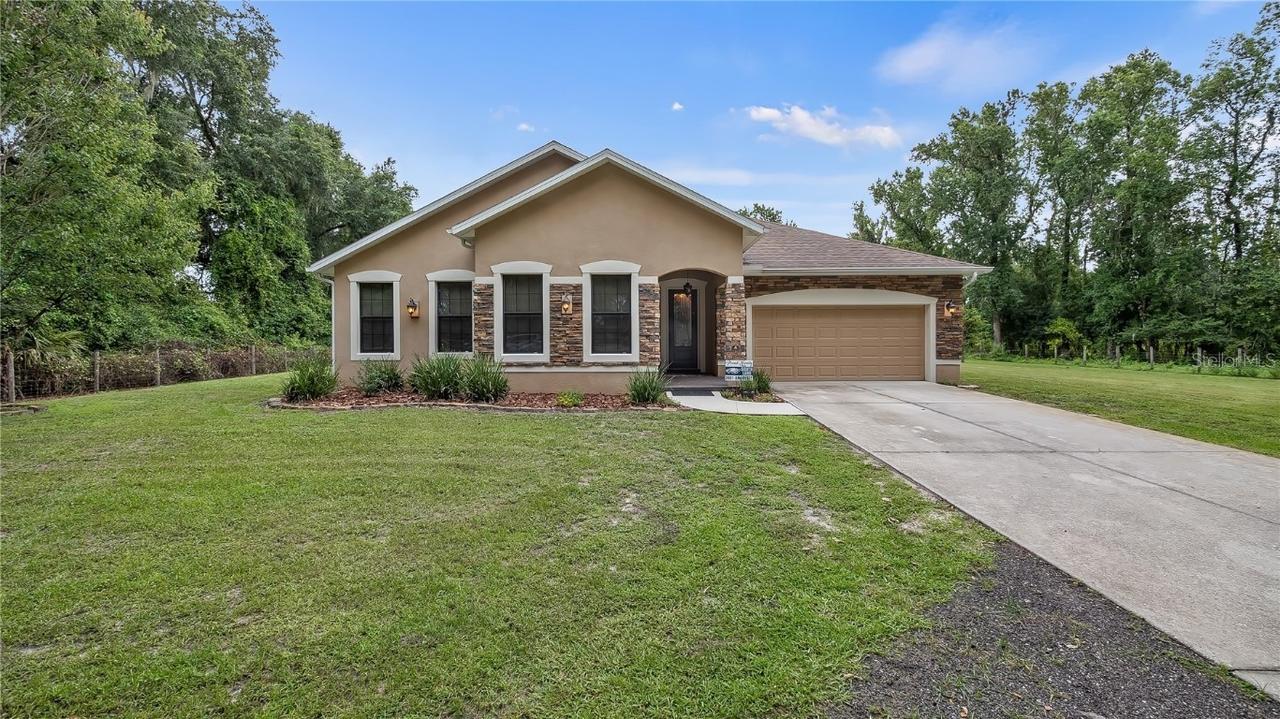 765 Sloans Ridge Rd., Groveland, FL 34736