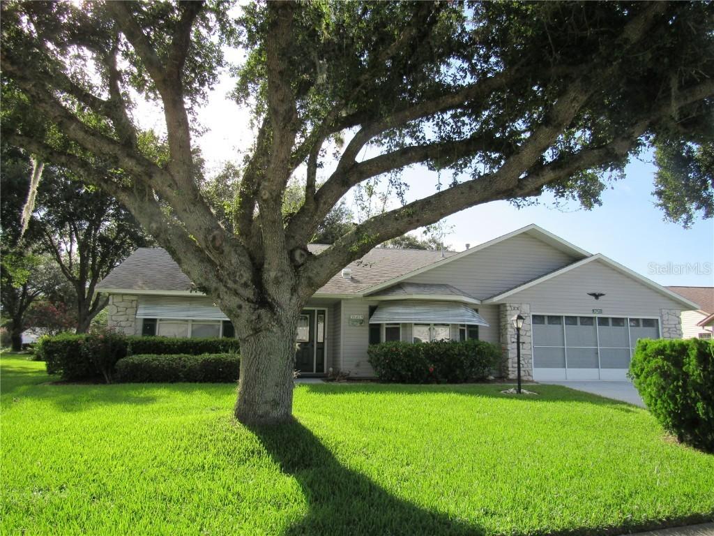 26200 Newcombe Cir., Leesburg, FL 34748