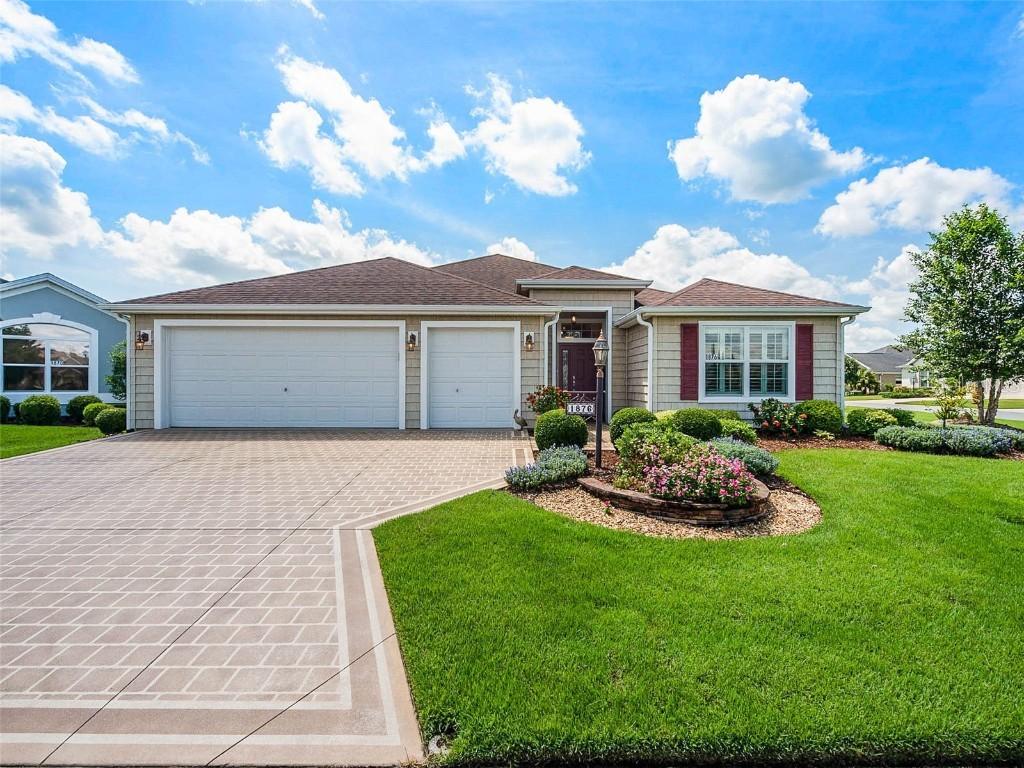 1876 Treeline Pl., The Villages, FL 32163