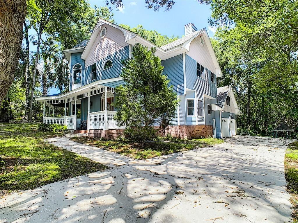 2208 Dogwood Cir., Mount Dora, FL 32757