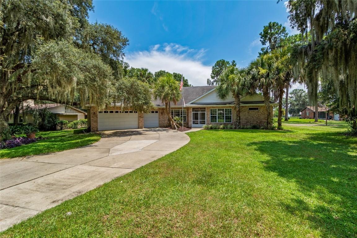 2450 W County Road 44, Eustis, FL 32726