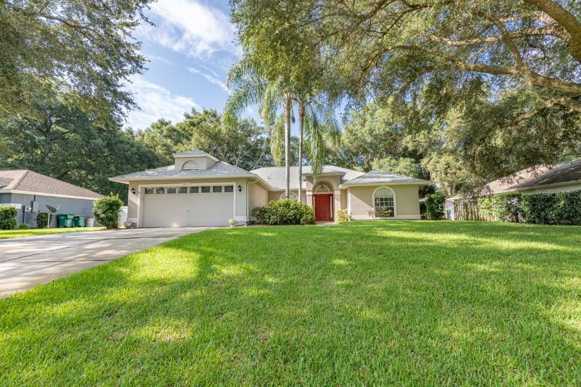 2646 Waterview Dr., Eustis, FL 32726
